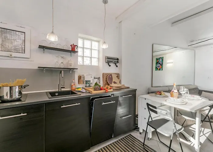 Un Terrazzo Nella Pigna - Happy 아파트 산레모