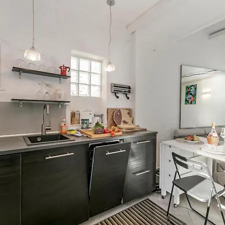 Un Terrazzo Nella Pigna - Happy Apartman San Remo