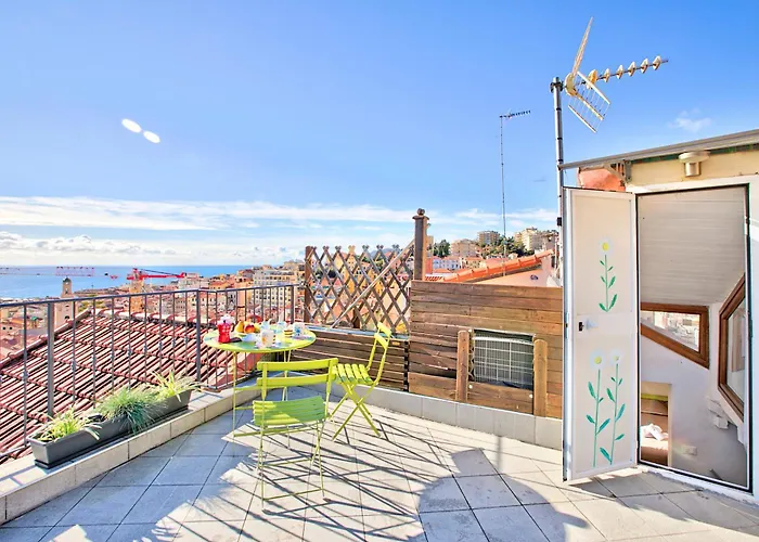 Un Terrazzo Nella Pigna - Happy